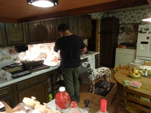 Jonny carving the turkey