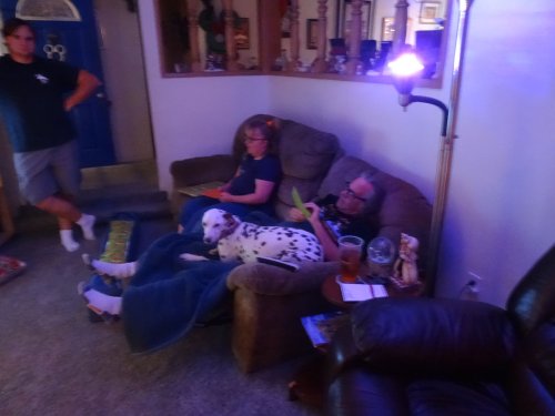 dad opening birthday presents