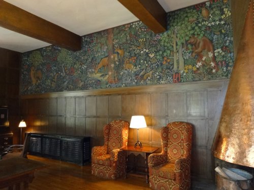 room in Ahwahnee Hotel