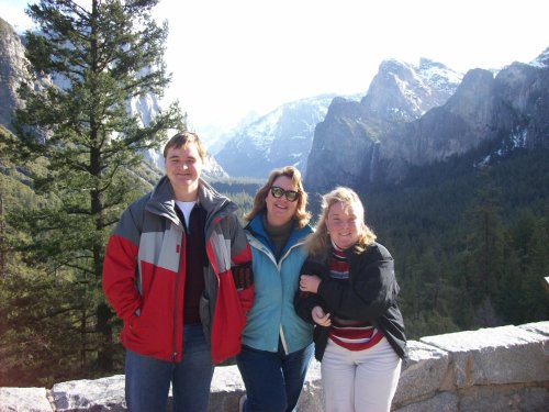 Family in Yosemite 