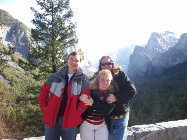 Family in Yosemite 