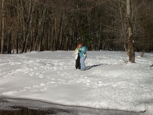 Lori & Melissa plotting a snowball attack 
