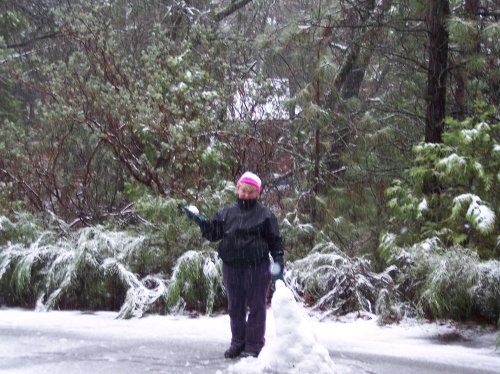 Melissa with more snowballs 