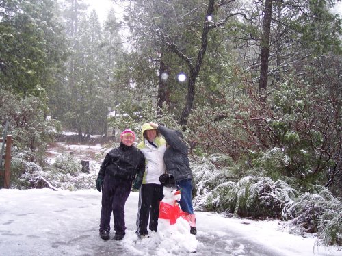 The family and their snowman 