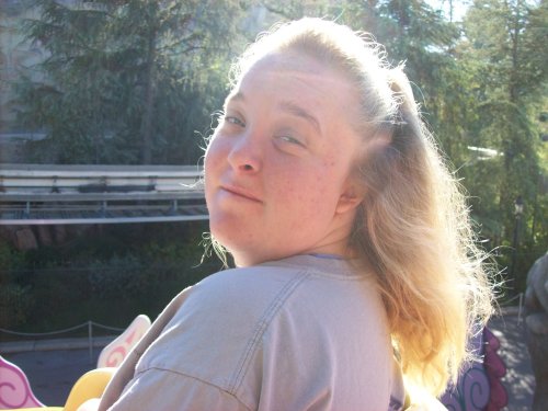 Melissa on Alice in Wonderland ride 