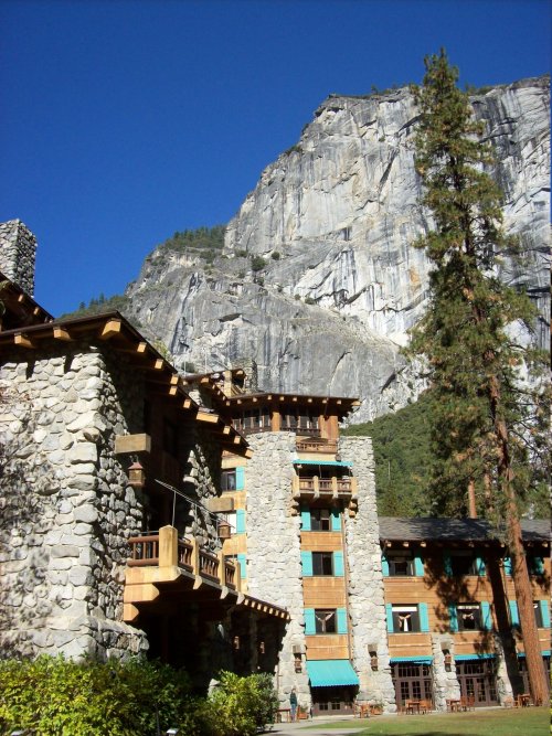 Ahwahnee Hotel 