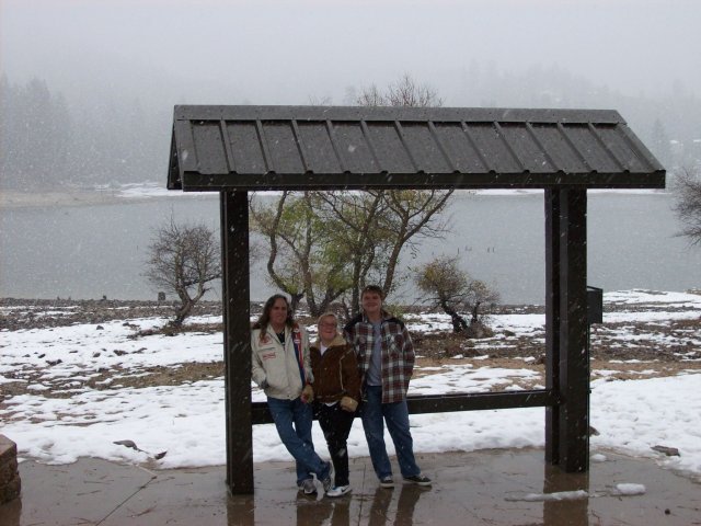 Dad and kids in the snow 