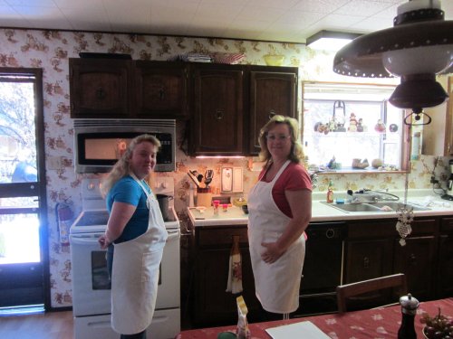 Melissa and mom preparing Thanksgiving dinner 