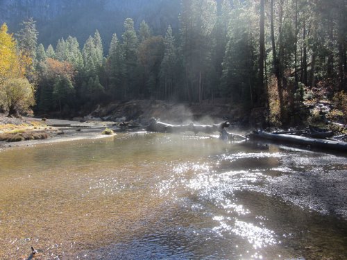 Mist over the river 