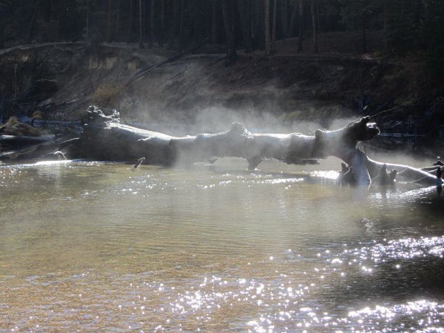Mist over the river 