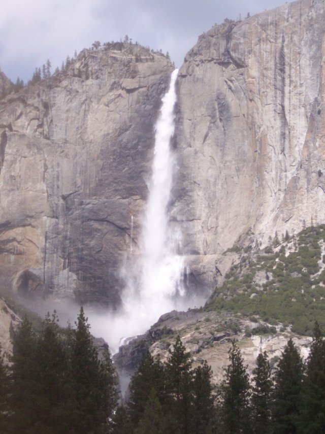 Yosemite Falls 