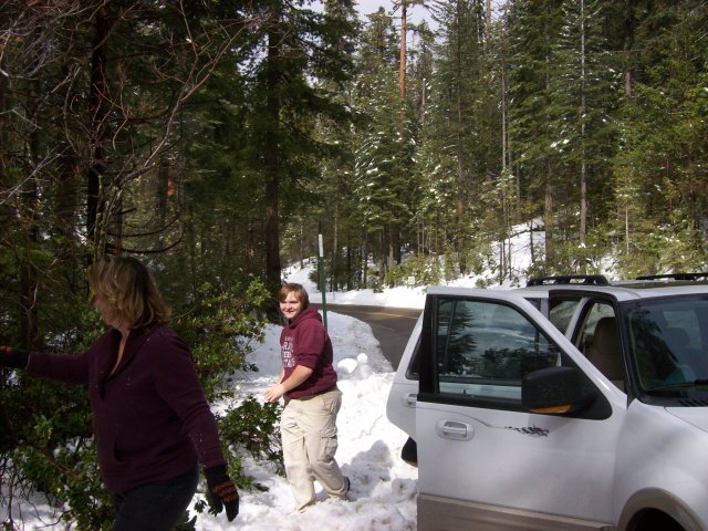 Last snowball fight of the season 