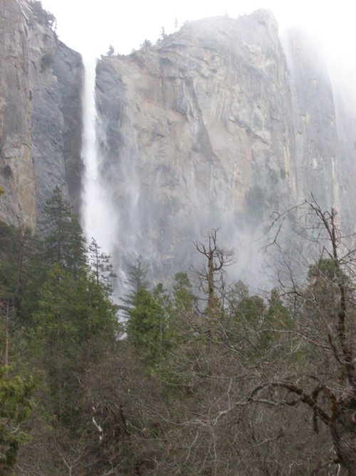 Bridalveil falls 