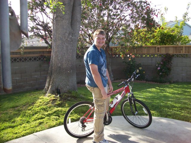 Jonny modeling new wheels 