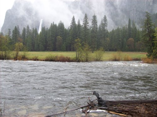 Merced river 