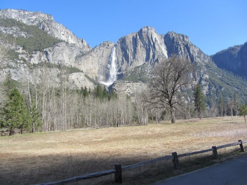 Yosemite Falls 