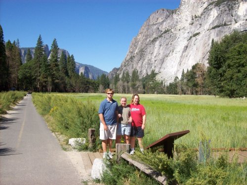 Jonny, Melissa & Lori in Yosemite Valley 