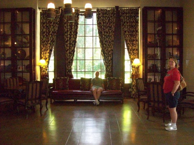 Melissa & Lori at the Ahwahnee 