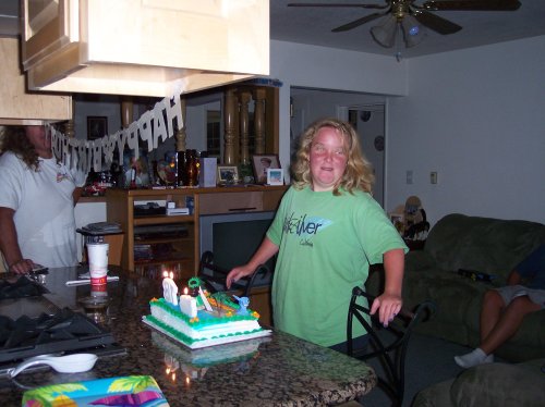 Melissa and her cake 