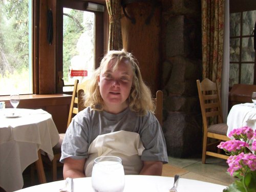 Melissa ready for lunch 
