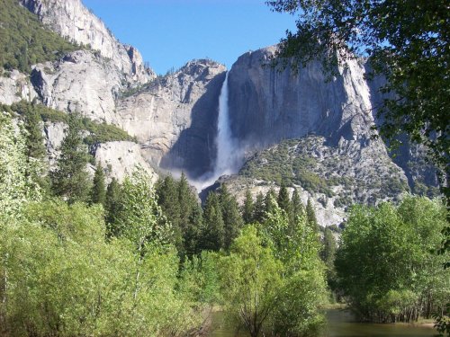 Yosemite Falls 
