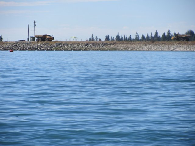 Construction on dam 