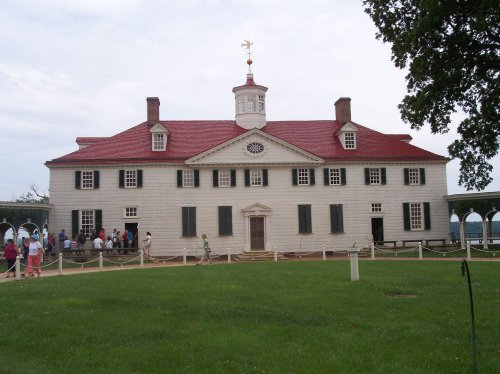 Mount Vernon main structure 