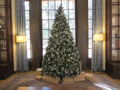 Christmas tree at the Ahwahnee 