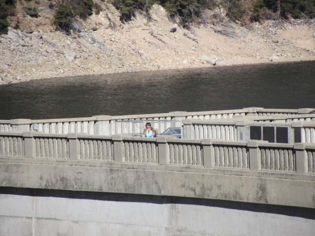 Kids on dam 