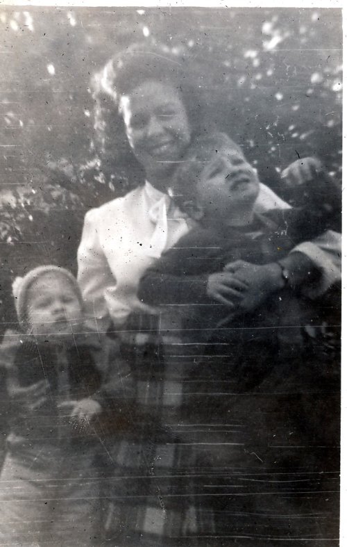 Children on Easter 